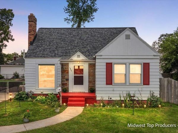 1945 Delwood Avenue SW, Wyoming, MI 49509