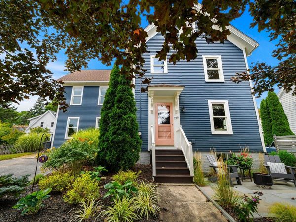 139 Clinton Street, Portsmouth, NH 03801