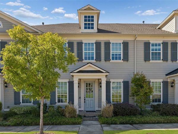 1016 Gardenia Street , Carrollton, TX 75007