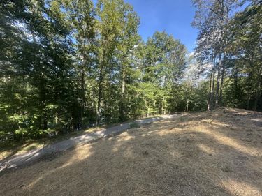 591 Rocky Branch Road, East Bernstadt, KY 40729