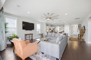 123 Hewitt Street Photo 19