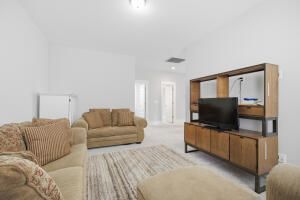 123 Hewitt Street Photo 38
