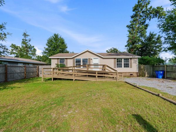 618 College Avenue, Panama City, FL 32401