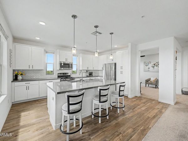 5100 E RANCHO PALOMA Drive, Unit 2052, Cave Creek, AZ 85331
