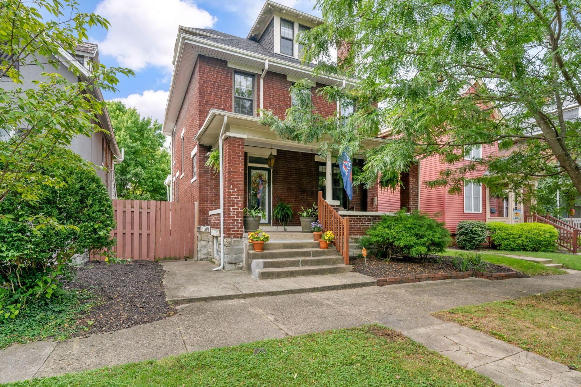 449 E Stewart Avenue, Columbus, OH 43206 Main Photo