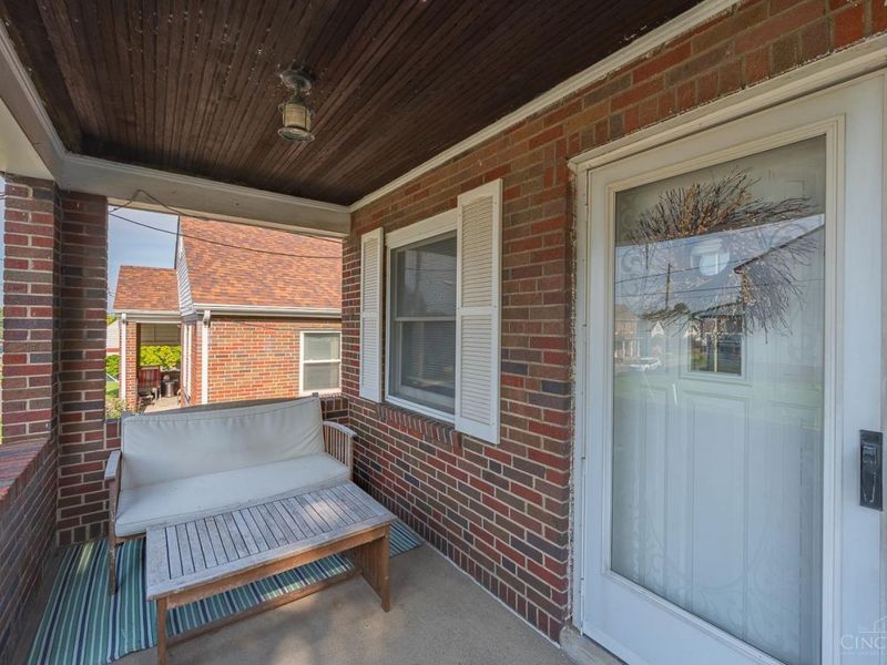 204 E Mechanic Street, Reading, OH 45215 Photo 3
