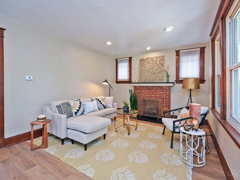 3417 Algona Place, Cincinnati, OH 45207 Photo 4