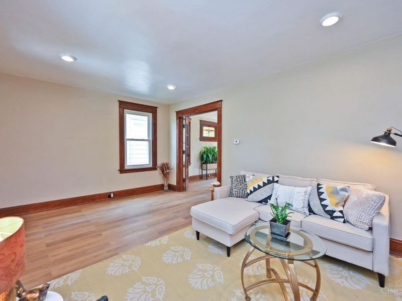 3417 Algona Place, Cincinnati, OH 45207 Photo 8