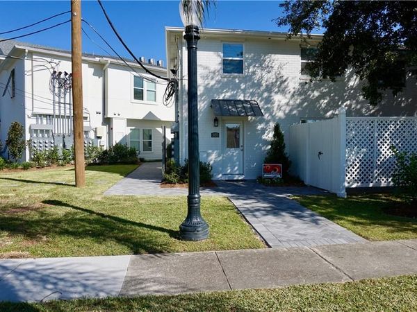 501 LAKE Avenue , Unit 7, Metairie, LA 70005