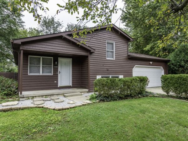 10395 W Illinois Avenue , Beach Park, IL 60099