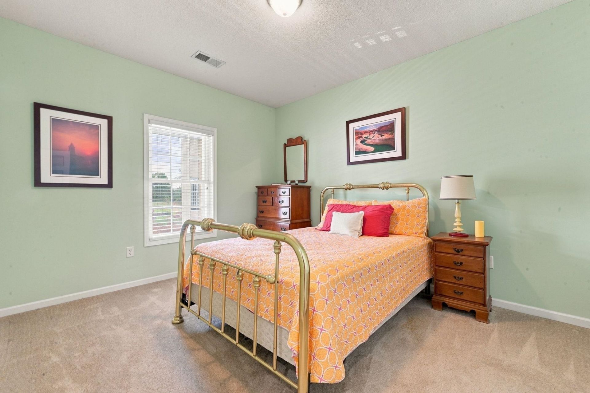 2060 Cross Gate Blvd.  Photo 10