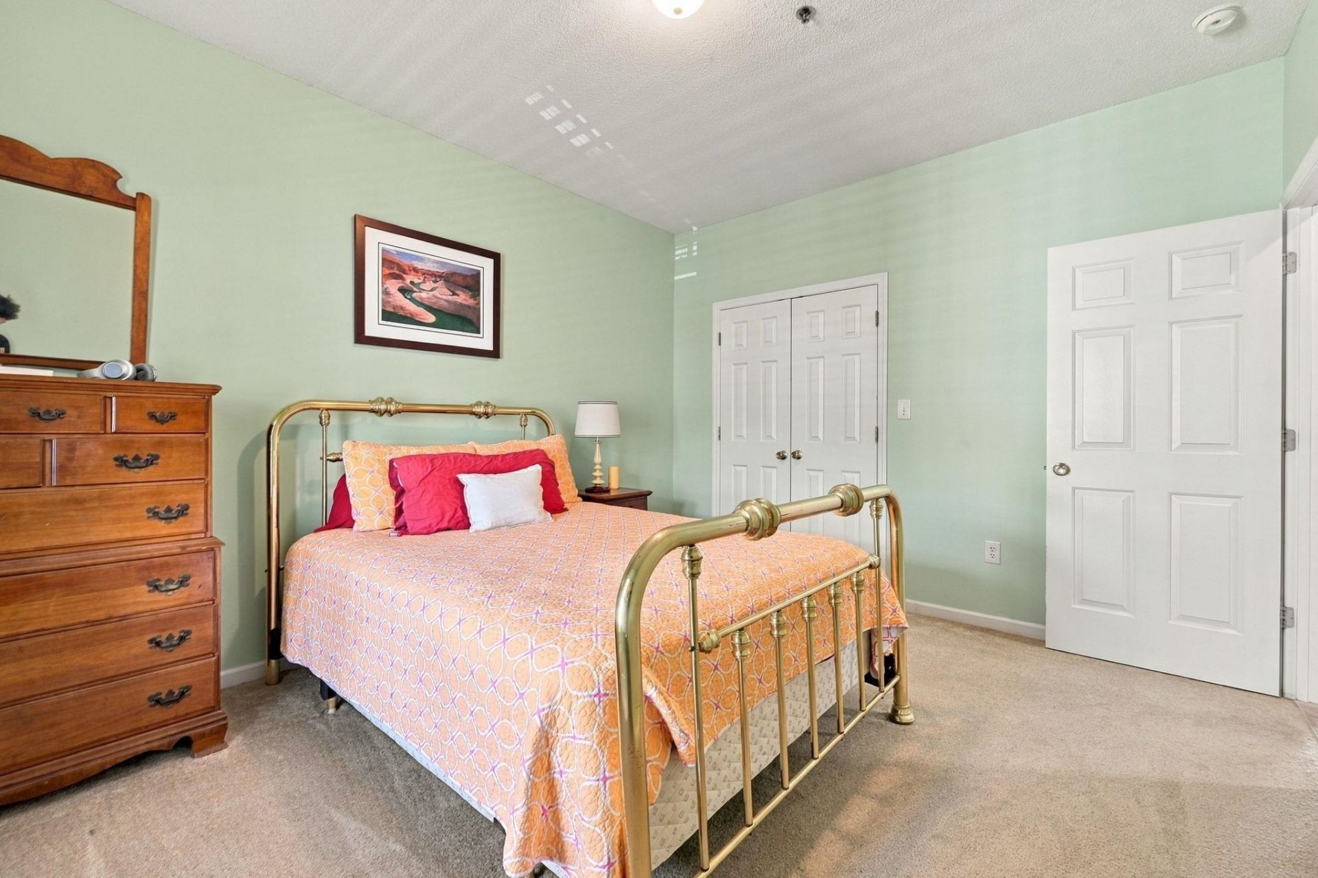 2060 Cross Gate Blvd.  Photo 12