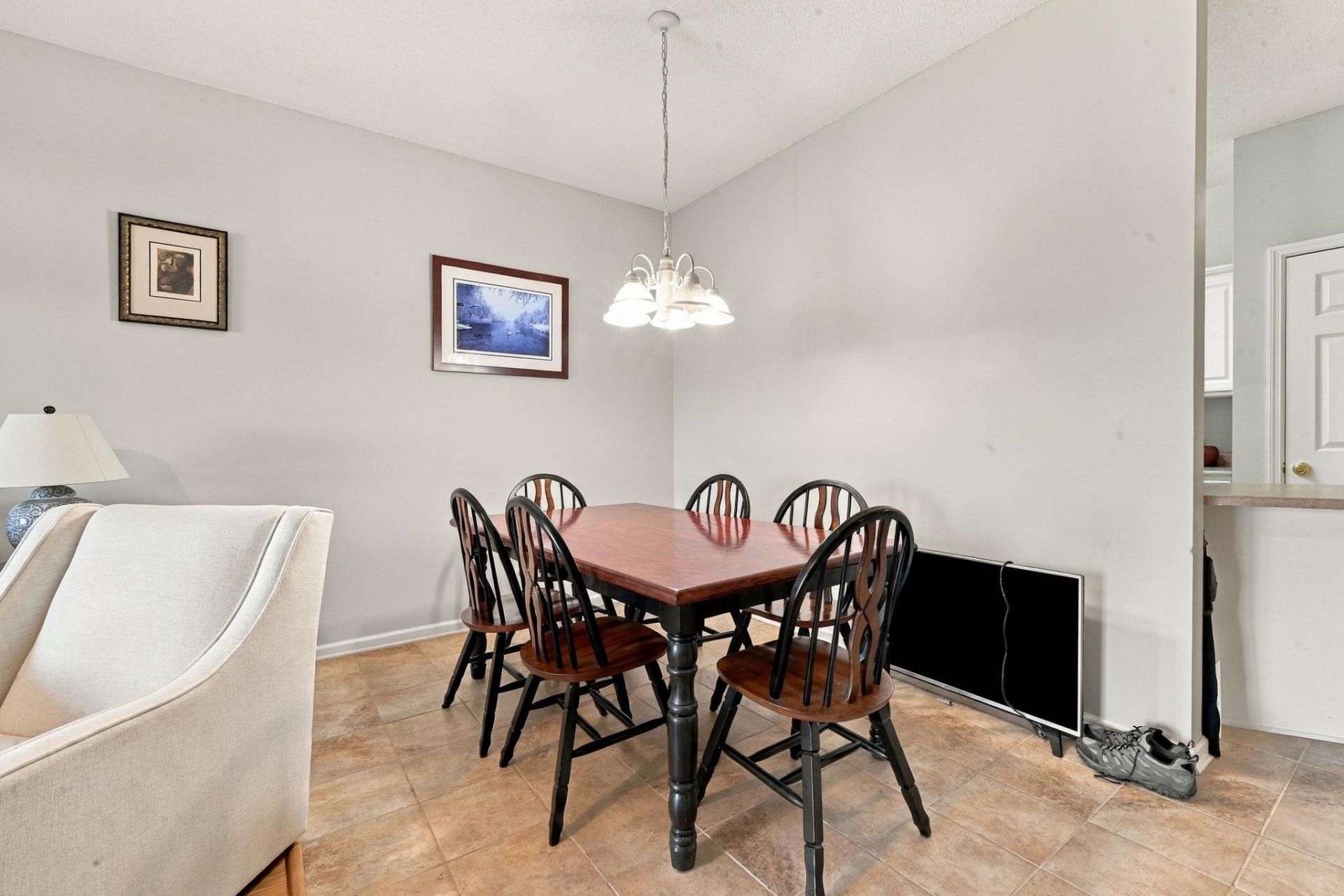 2060 Cross Gate Blvd.  Photo 20