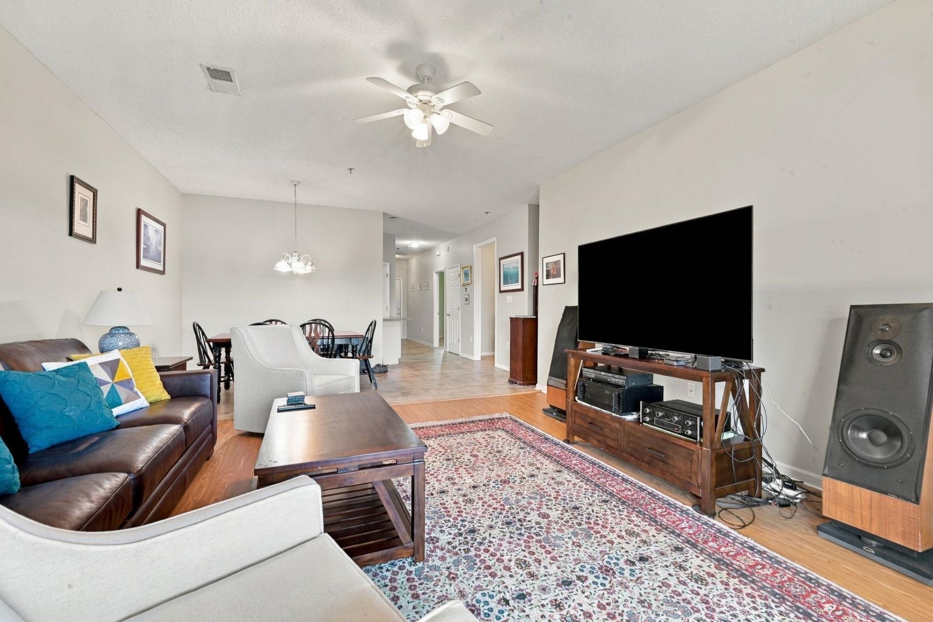 2060 Cross Gate Blvd.  Photo 23