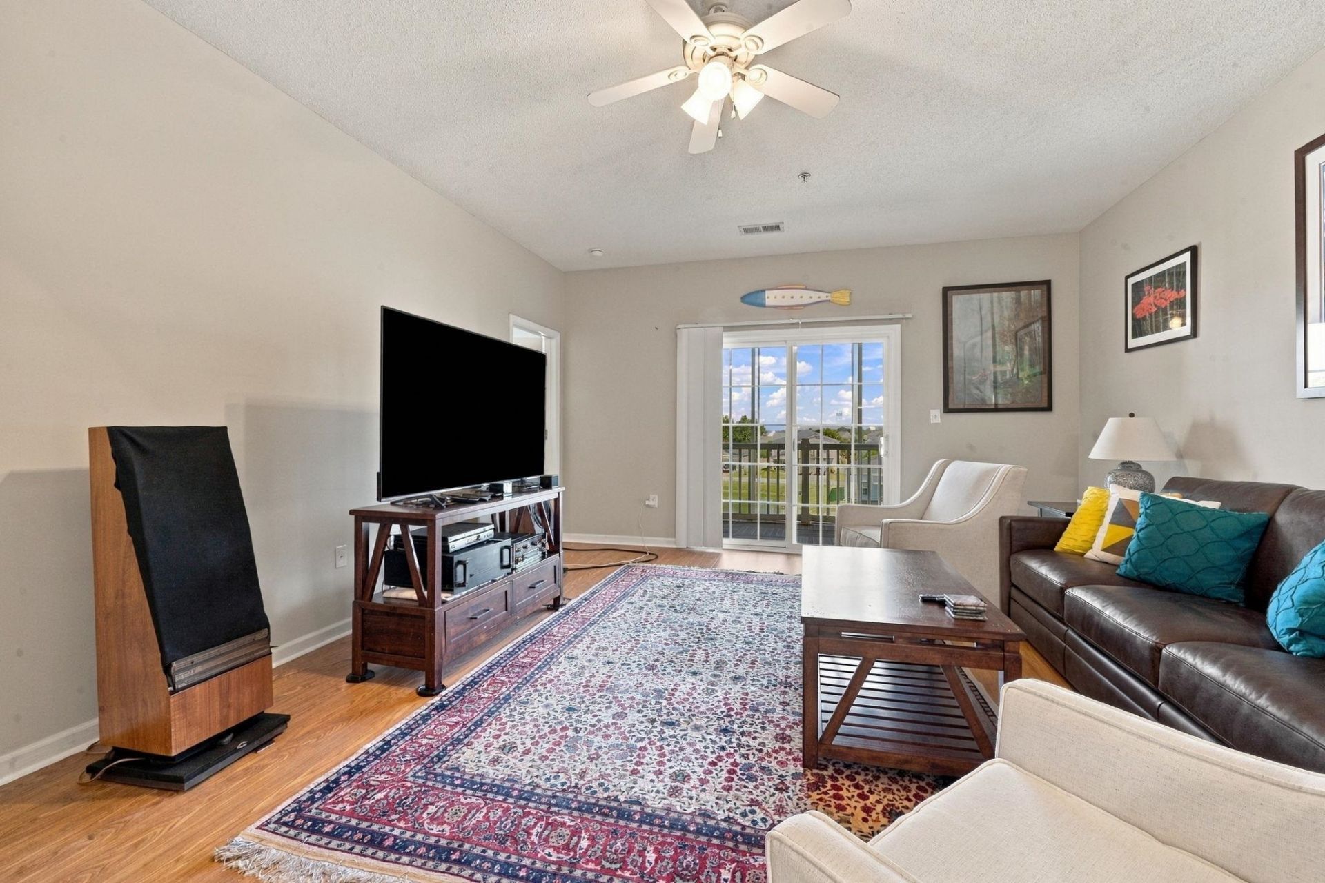 2060 Cross Gate Blvd.  Photo 24