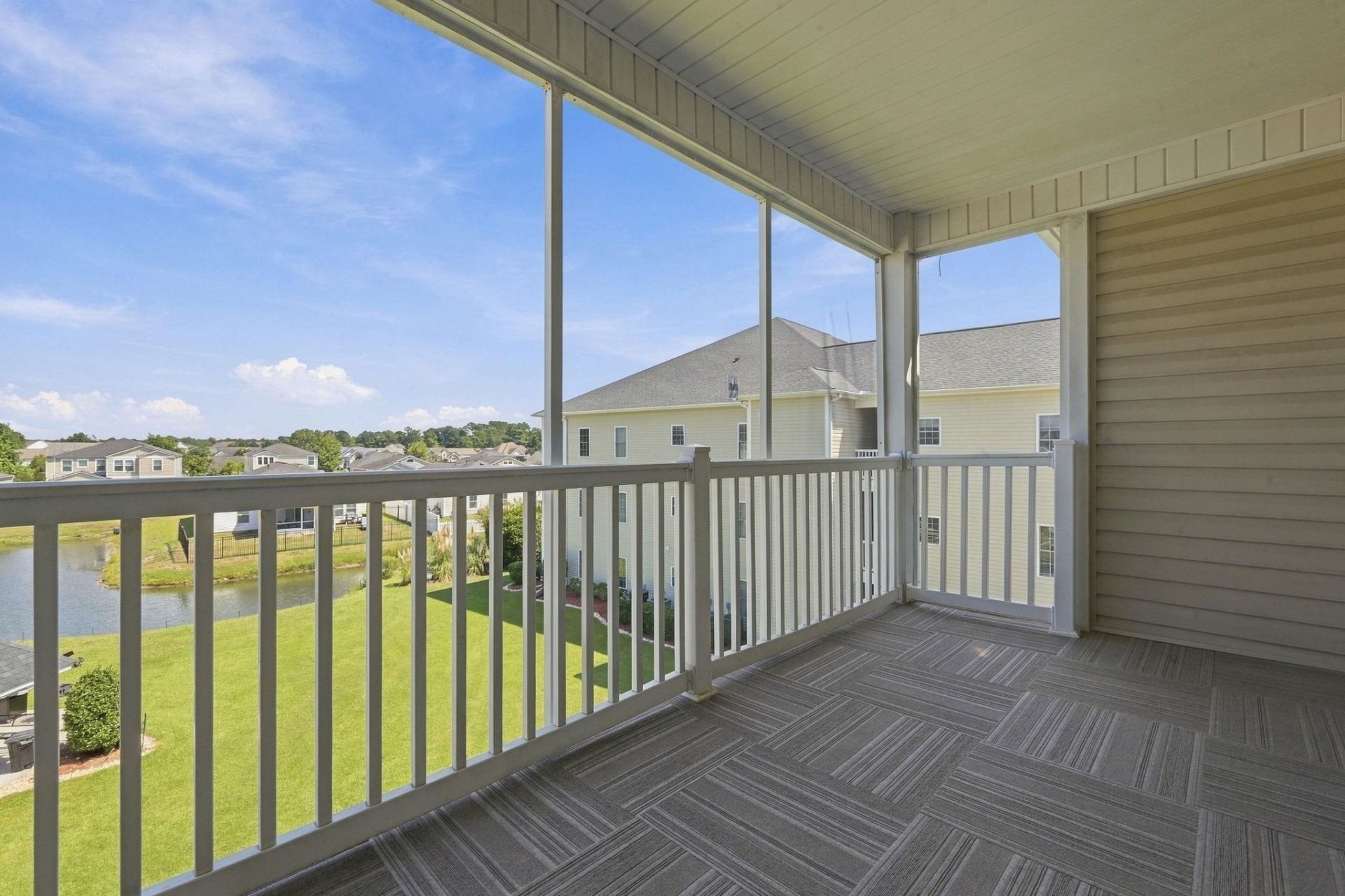 2060 Cross Gate Blvd.  Photo 30