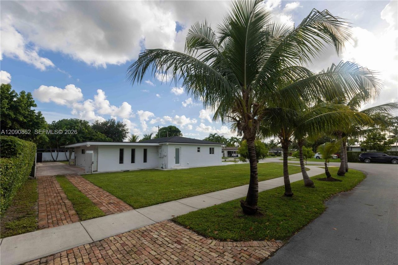 4301 SW 85th Ave , Miami, FL 33155 Photo