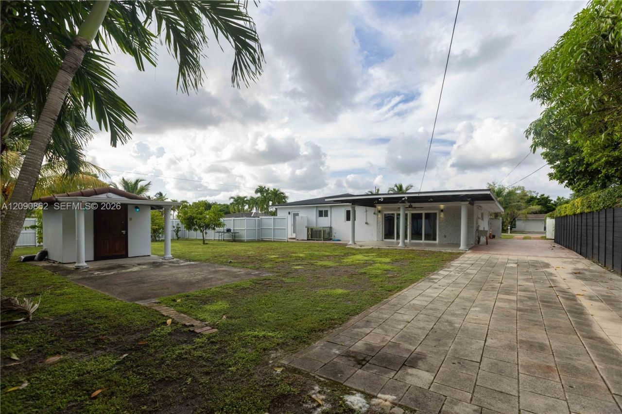 4301 SW 85th Ave , Miami, FL 33155 Photo