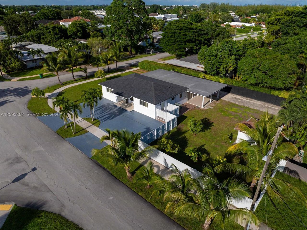4301 SW 85th Ave , Miami, FL 33155 Photo
