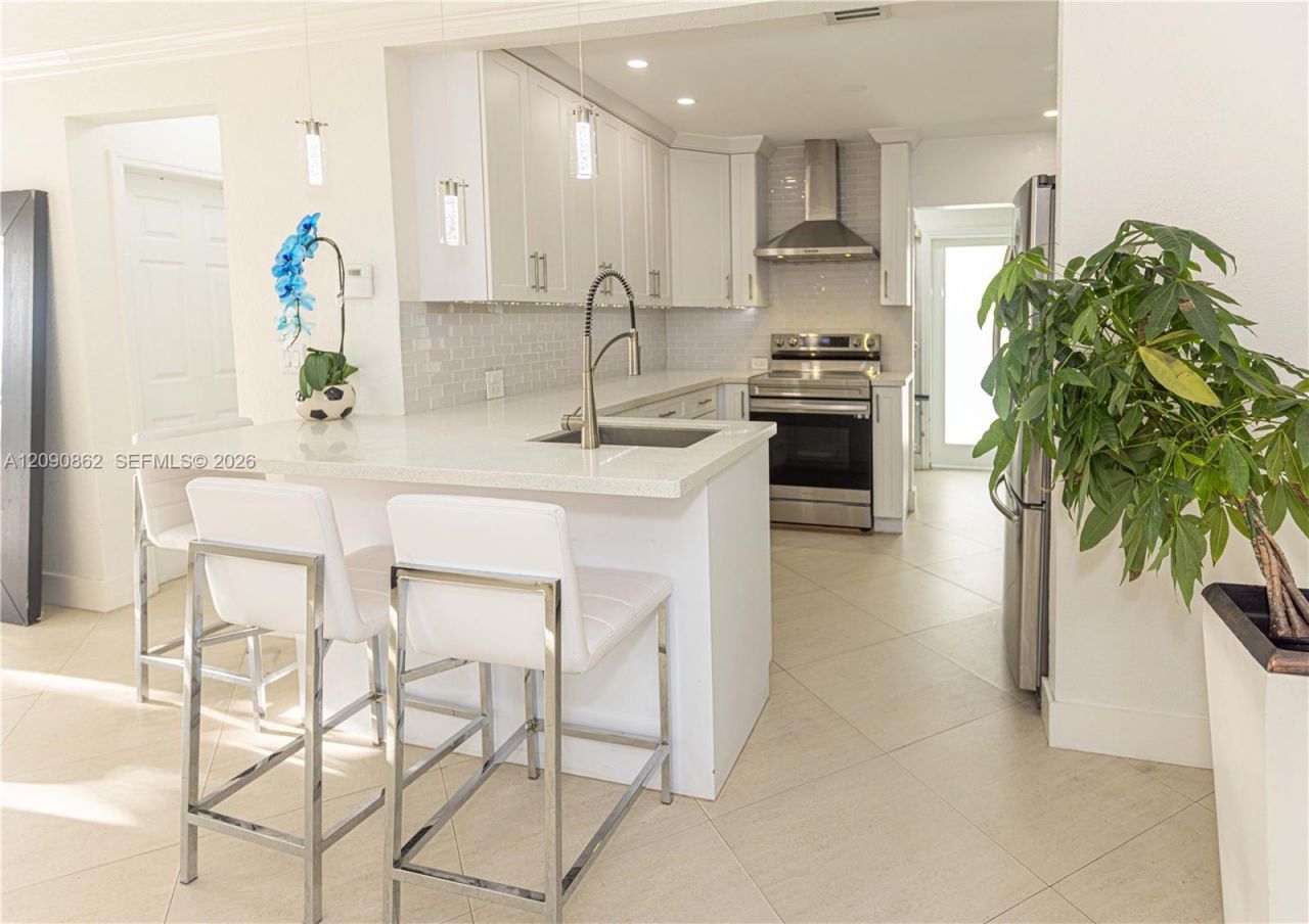4301 SW 85th Ave , Miami, FL 33155 Photo