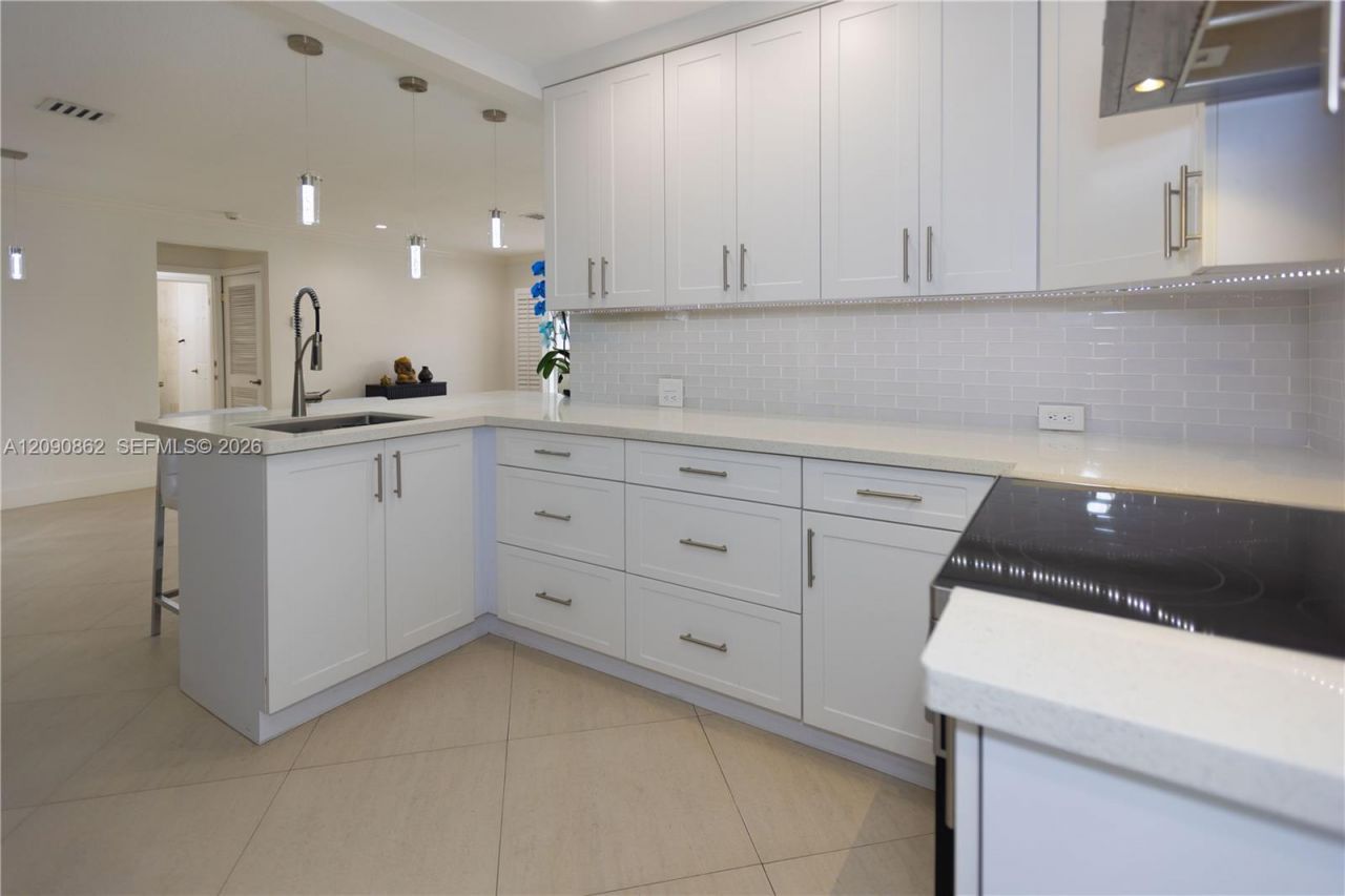 4301 SW 85th Ave , Miami, FL 33155 Photo