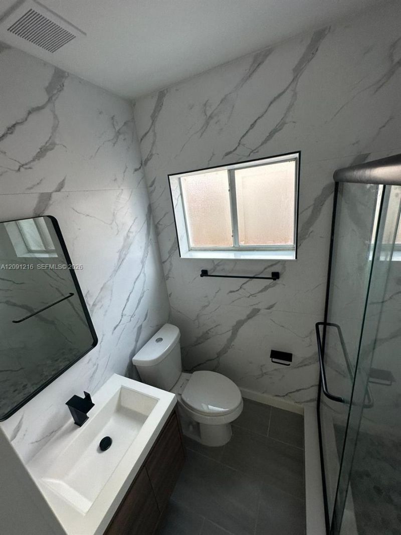 3047 SW 21st St , Unit 3047, Miami, FL 33145 Photo