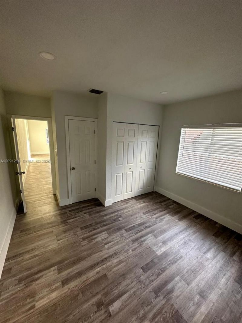 3047 SW 21st St , Unit 3047, Miami, FL 33145 Photo