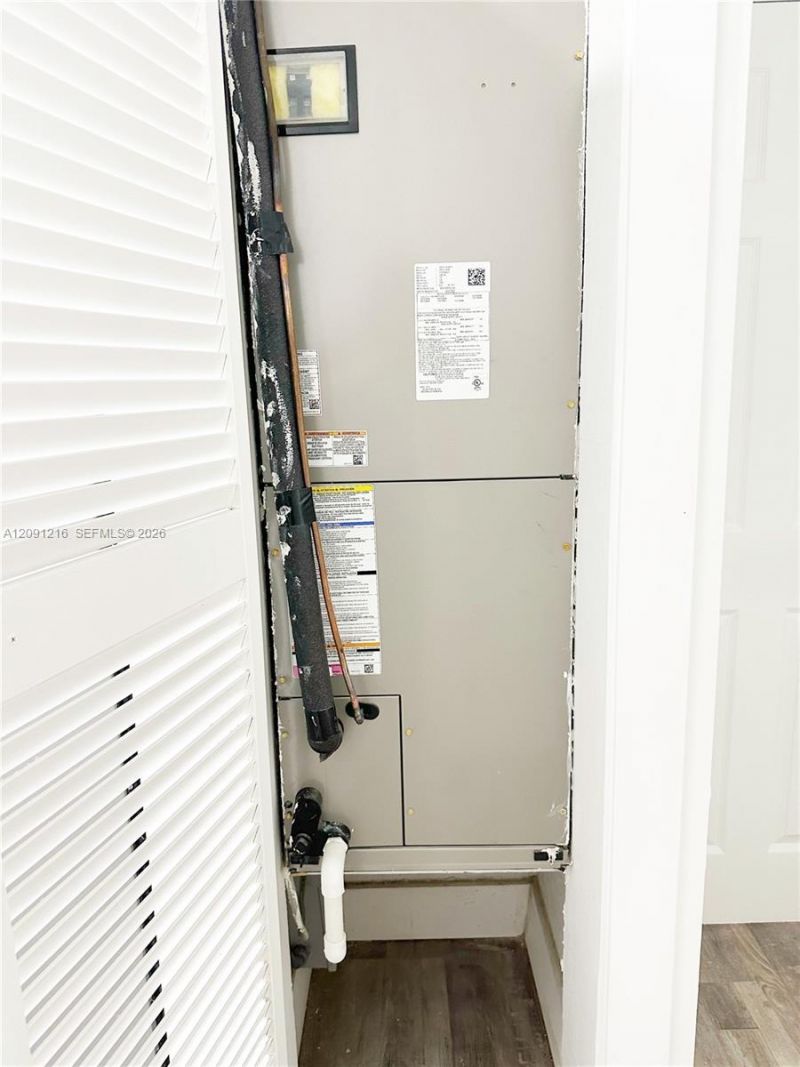 3047 SW 21st St , Unit 3047, Miami, FL 33145 Photo