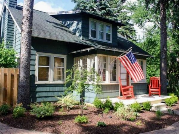 822 Allegan Street, Saugatuck, MI 49453