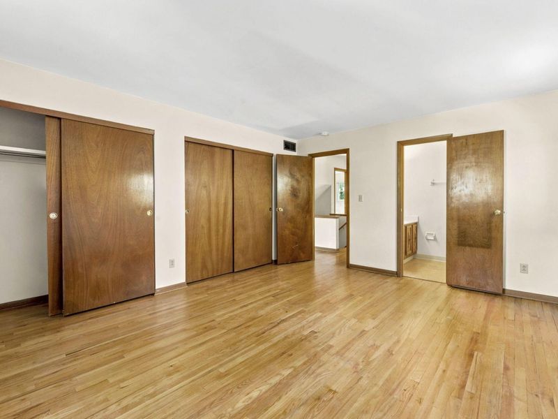 677 Timberlake Drive, Westerville, OH 43081 Photo 17