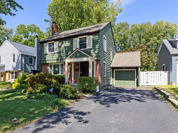 374 Loveman Avenue, Worthington, OH 43085