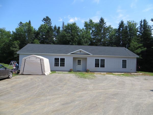11 Moline Lane , Levant, ME 04456