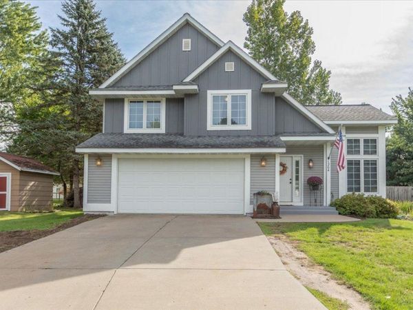 1304 Ballentine Road, Menomonie, WI 54751
