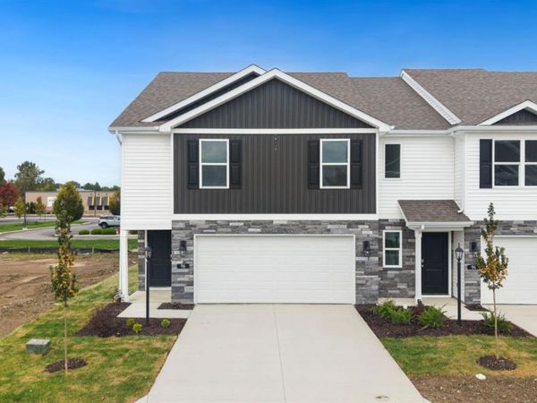 96 Cypress Hill Drive, Defiance, OH 43512