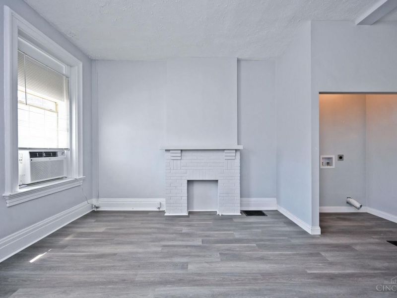 458 W McMicken Avenue, Cincinnati, OH 45214 Photo 9