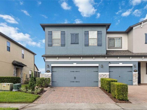 2724 WHITE ISLE LANE , ORLANDO, FL 32825