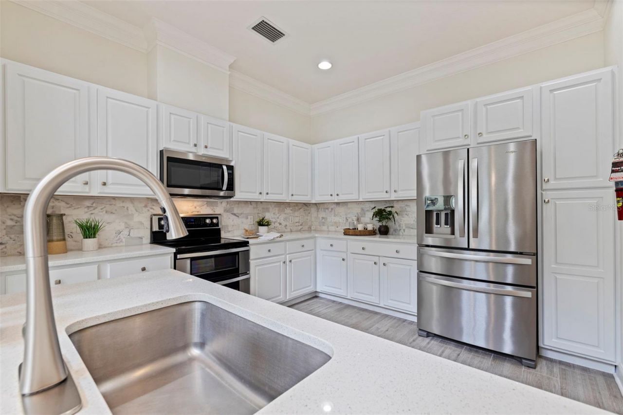 300 Newbury Place N, Saint Petersburg, FL 33716 Photo