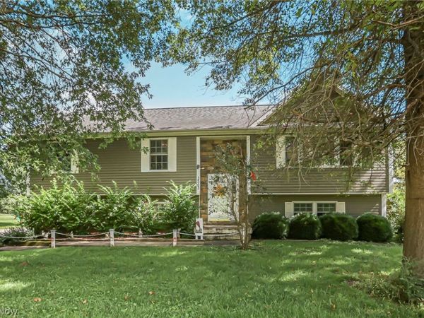 3563 Gorsuch Road , Nashport, OH 43830