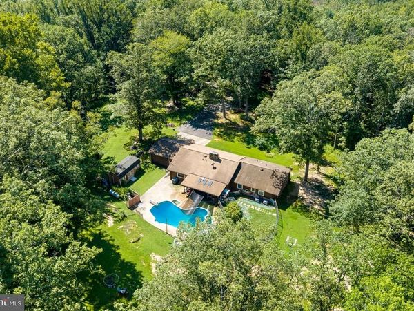 6157 WILSON ROAD, MARSHALL, VA 20115
