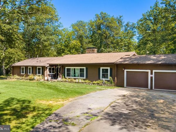 6157 WILSON ROAD, MARSHALL, VA 20115