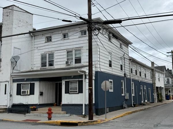 50 S QUEEN STREET, LITTLESTOWN, PA 17340