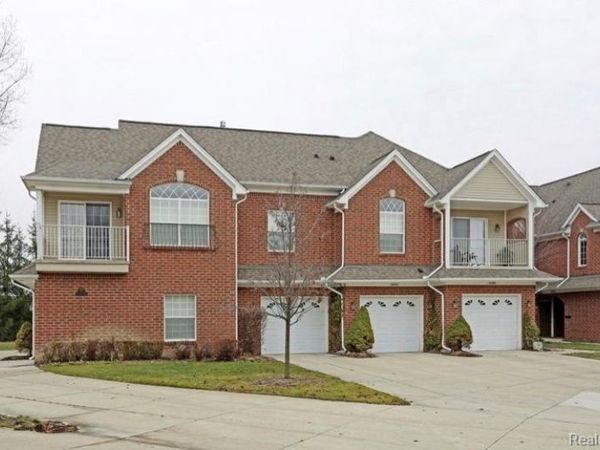 8210 W Annsbury Circle , Shelby Township, Mi 48316