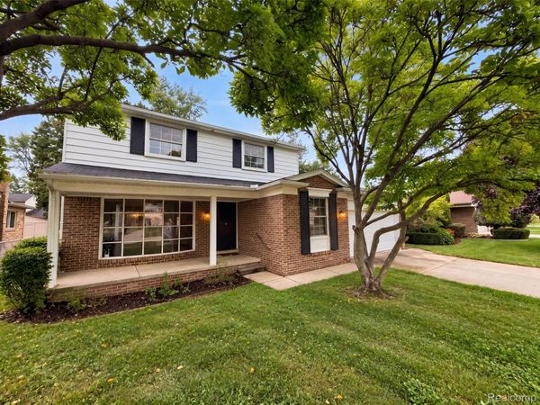 40349 Aynesley Street , Clinton Township, Mi 48038
