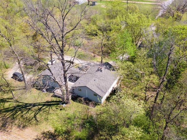 135 Ashwood Lane, Anna, IL 62906