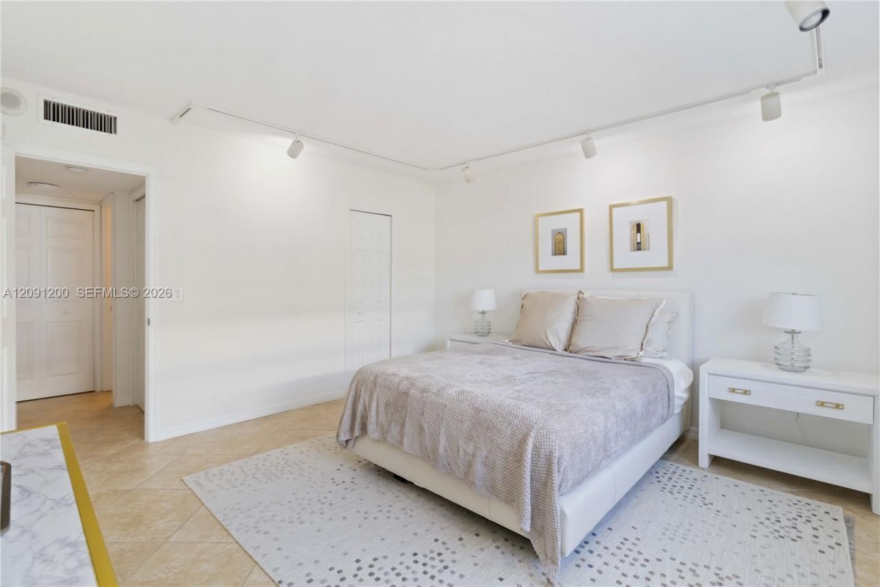 3450 S Ocean Blvd , Unit 2030, Palm Beach, FL 33480 Photo