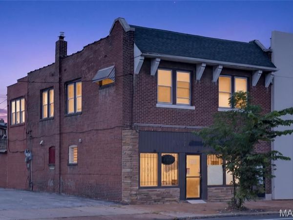 4135 S Grand Boulevard , St Louis, MO 63118