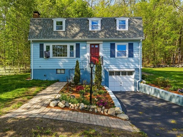 6 Brookside Ave, Lexington, MA 02421