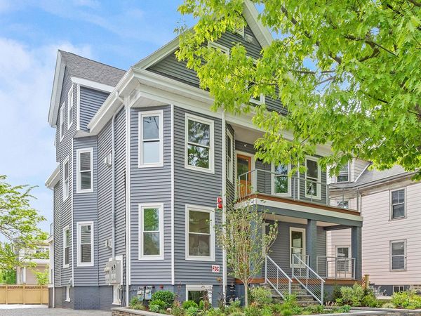 12 Foskett St, Unit 2, Somerville, MA 02144