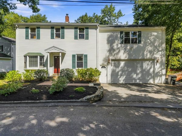 8 Rangeway, Lexington, MA 02420