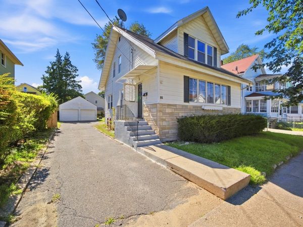 66 Ardmore Street, Springfield, MA 01104